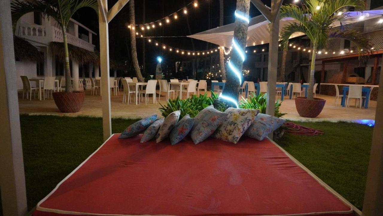 Hotel Bahia Punta Bonita 拉斯特拉纳斯 外观 照片