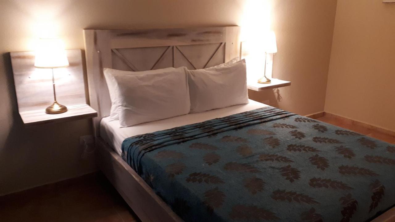 Hotel Bahia Punta Bonita 拉斯特拉纳斯 外观 照片